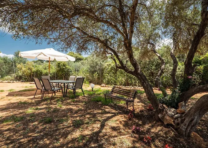 Villa Silva, Garden & Sea View, 3 Bedroom -10 Min Drive From Center